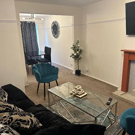 3 Bedroom Apartment Close To Manchester City Stadium And Coop Live Экстерьер фото