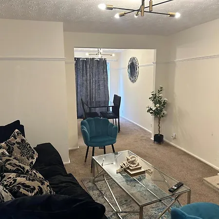 3 Bedroom Apartment Close To Manchester City Stadium And Coop Live Экстерьер фото